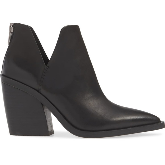 (SOLD) Vince Camuto Shoes - Picture 1 of 7